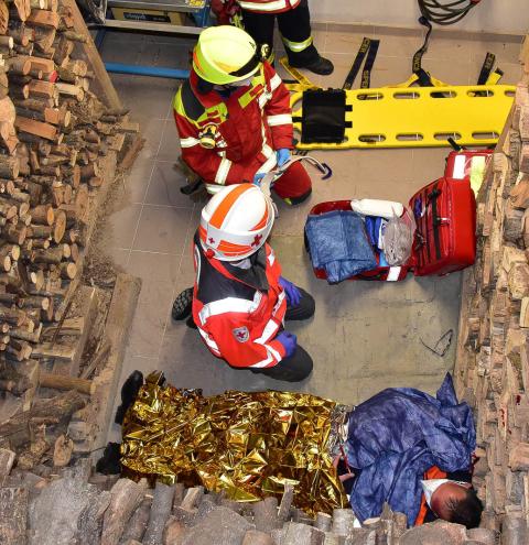 Vierstündiger Einsatzmarathon – Rettungskräfte trainieren die Zusammenarbeit